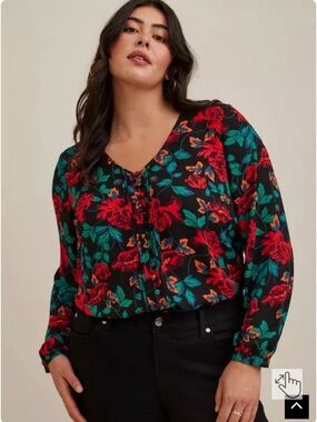 Torrid Floral Georgette Pintuck Button-Front Blouse (3X)